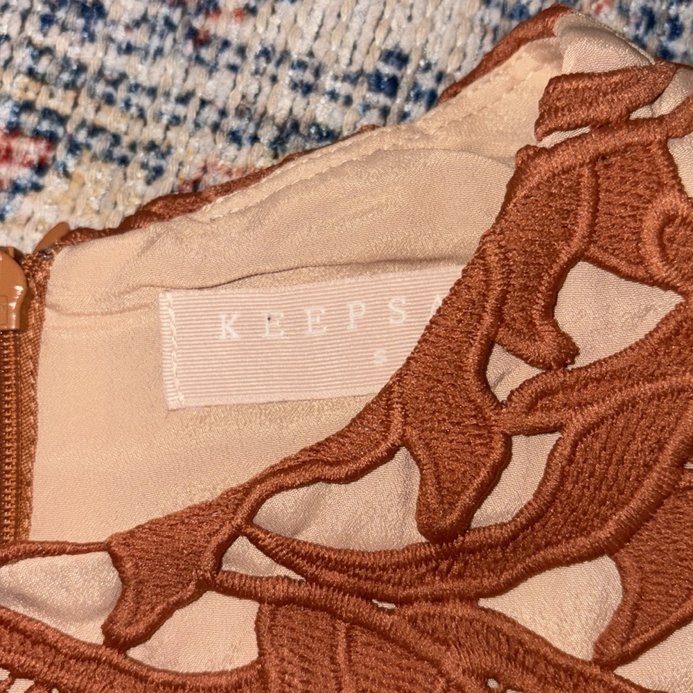 Keepsake The Moment Lace Mini Dress in Terracotta SZ S EUC - Picture 6 of 8